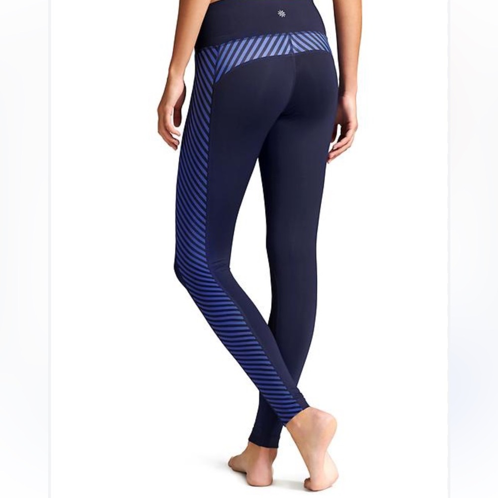 Athleta women’s navy blue striped leggings size Small